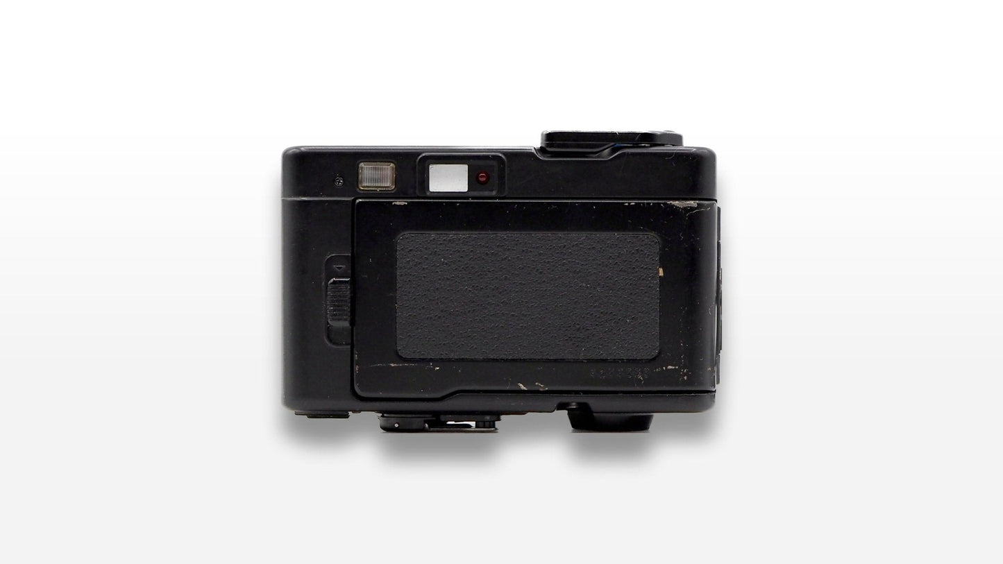 Konica Pop Black