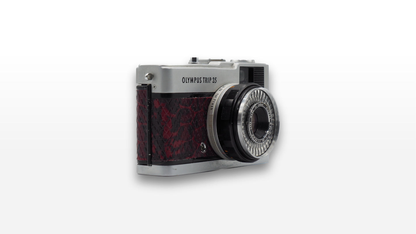 Olympus Trip 35 (Custom Snake Red)