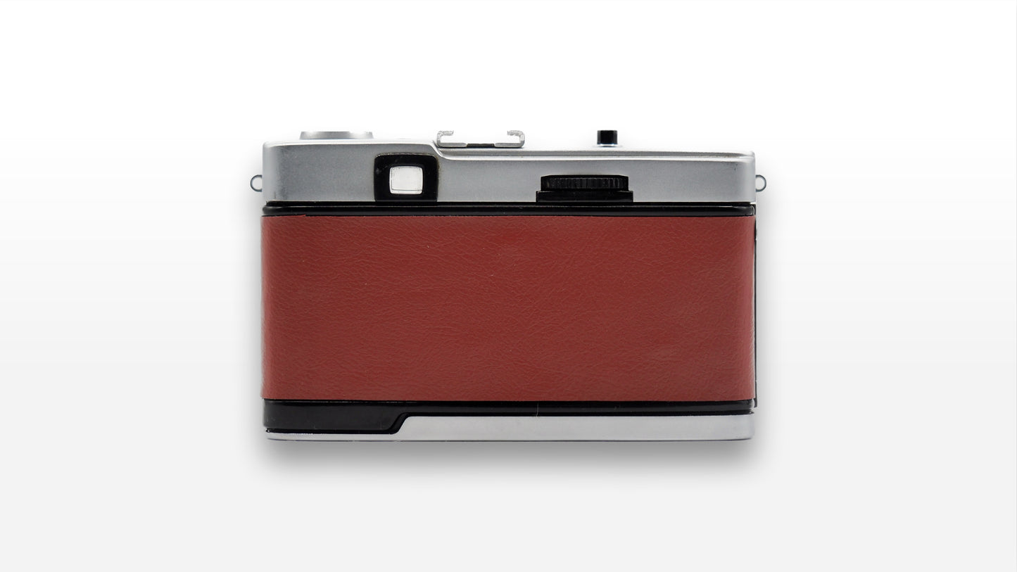 Olympus Trip 35 (Custom Red)
