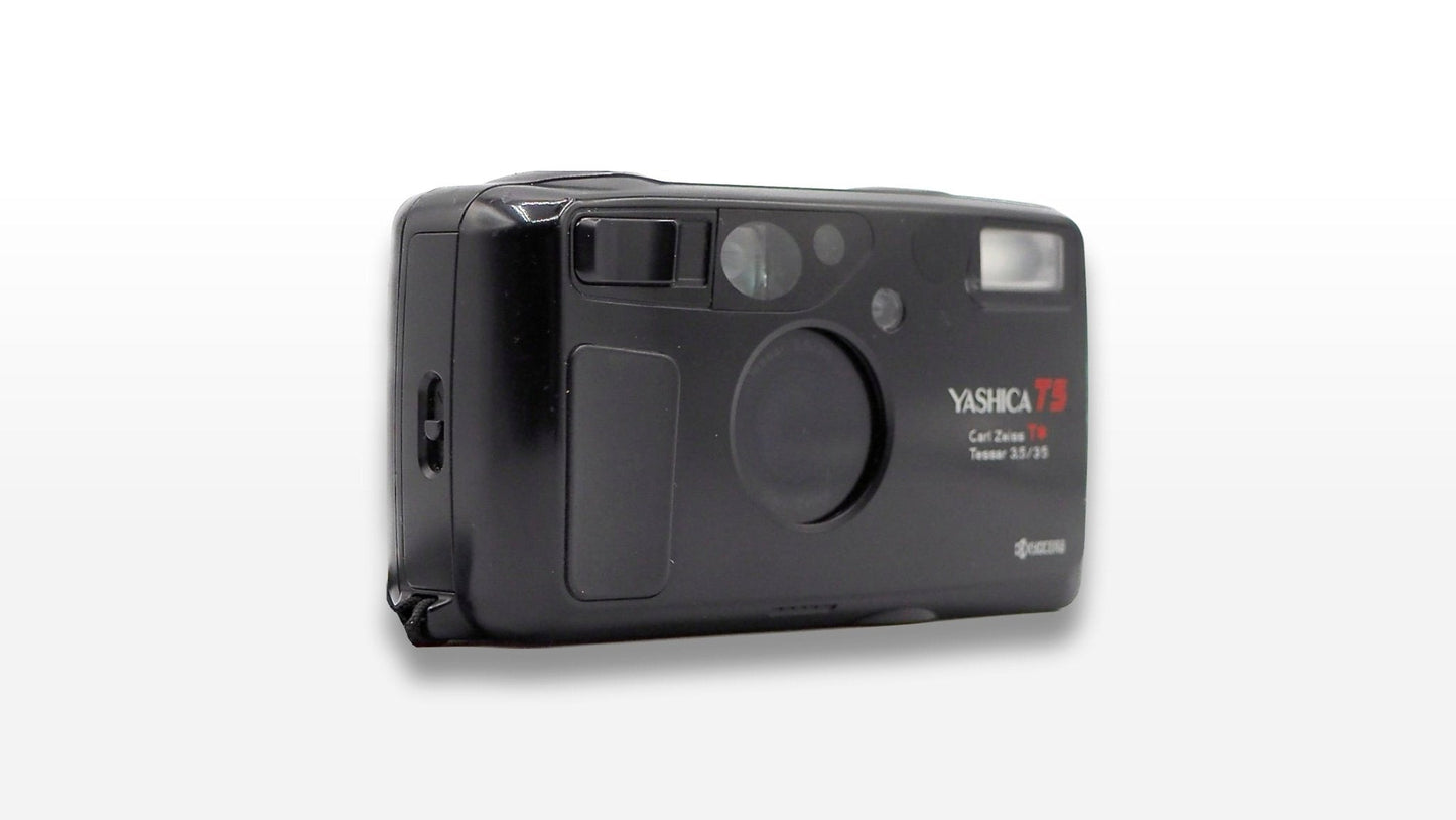 Yashica T5